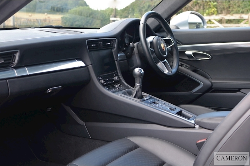 Porsche 911 991 Carrera 2 S Gen 2 Manual Coupe 3.0 2dr Coupe Manual Petrol