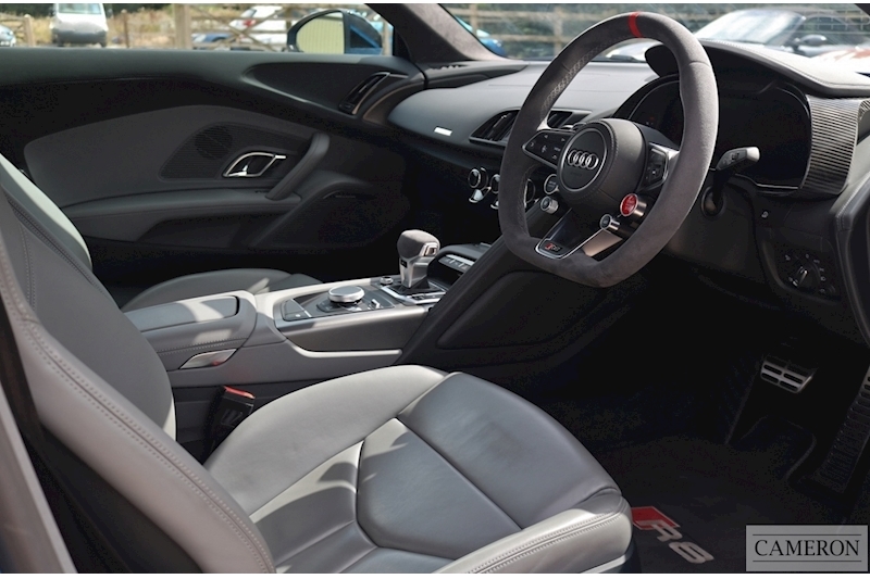 Audi 5.2 FSI V10 Coupe 2dr Petrol S Tronic quattro (s/s) (540 ps)