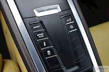 Porsche Cayman 981 2.7 PDK 2.7 2dr Coupe Automatic Petrol