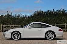 Porsche 911 997 Carrera 2 Gen 2 Coupe 3.6 2dr Coupe Manual Petrol