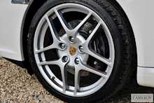 Porsche 911 997 Carrera 2 Gen 2 Coupe 3.6 2dr Coupe Manual Petrol