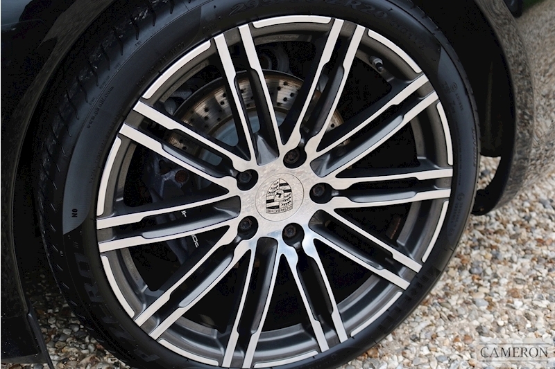 Porsche 911 991 Carrera 2 Black Edition 3.4 2dr Coupe Manual Petrol