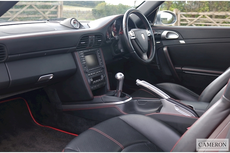 Porsche 911 997 Carrera 4 S Coupe 3.8 2dr Coupe Manual Petrol