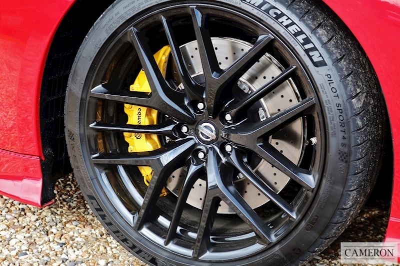 Nissan 3.8 V6 Recaro Coupe 2dr Petrol Auto 4WD (570 ps)