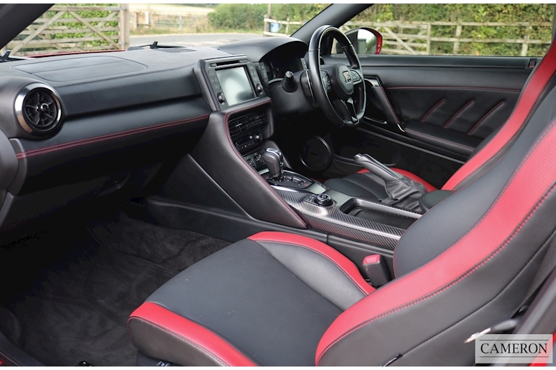 Nissan 3.8 V6 Recaro Coupe 2dr Petrol Auto 4WD (570 ps)