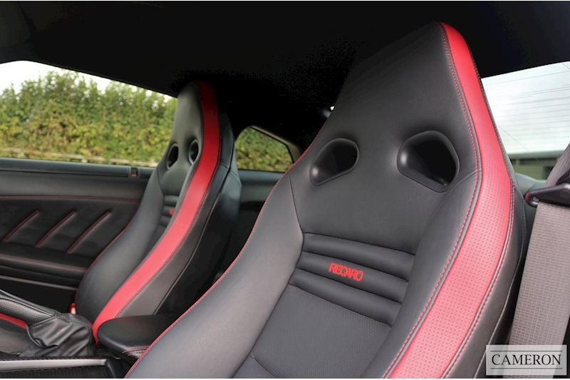 Nissan 3.8 V6 Recaro Coupe 2dr Petrol Auto 4WD (570 ps)