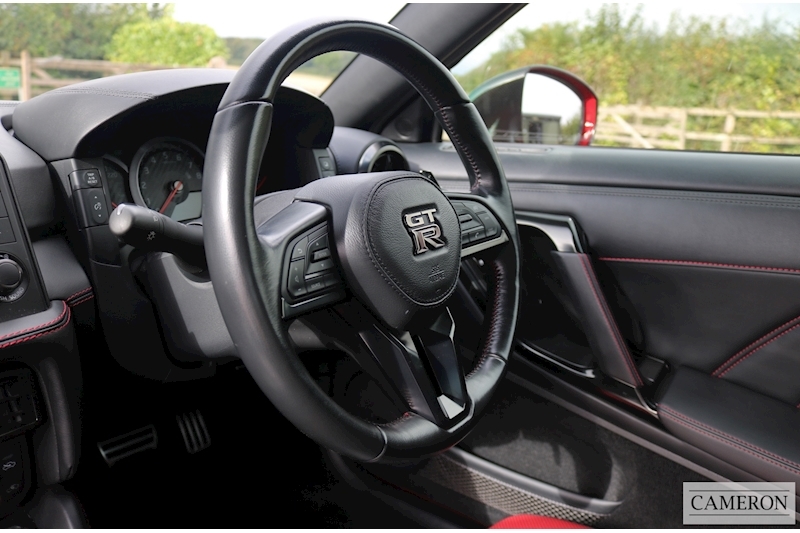 Nissan 3.8 V6 Recaro Coupe 2dr Petrol Auto 4WD (570 ps)