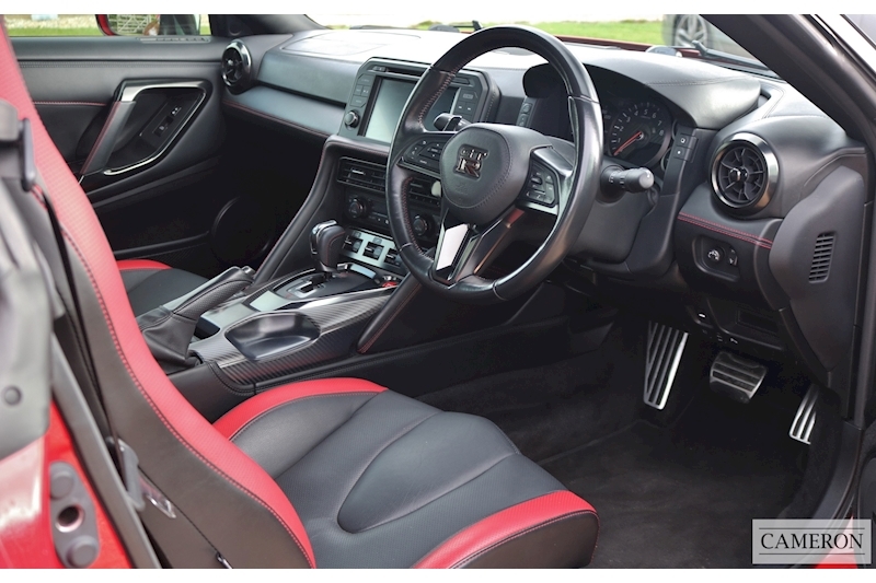 Nissan 3.8 V6 Recaro Coupe 2dr Petrol Auto 4WD (570 ps)