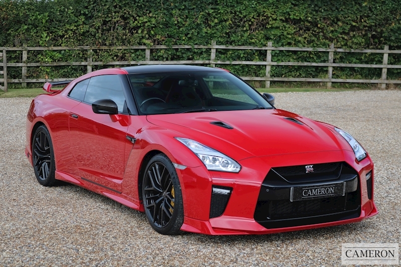 Nissan 3.8 V6 Recaro Coupe 2dr Petrol Auto 4WD (570 ps)