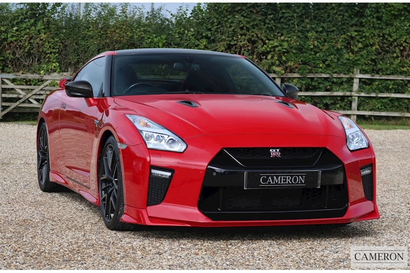 Nissan 3.8 V6 Recaro Coupe 2dr Petrol Auto 4WD (570 ps)