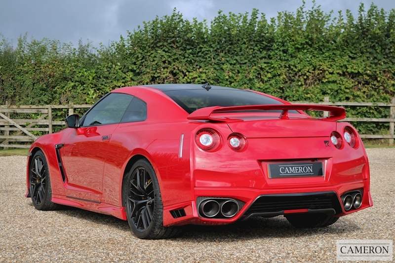 Nissan 3.8 V6 Recaro Coupe 2dr Petrol Auto 4WD (570 ps)