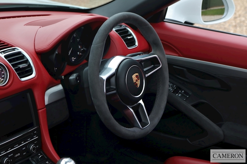 Porsche Boxster 981 Spyder Convertible 3.8 Manual Petrol