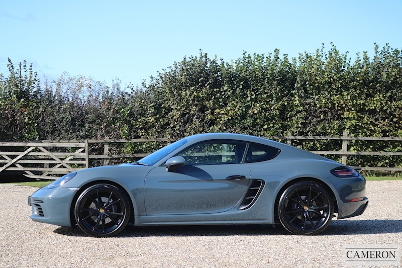 Porsche 718 Cayman 2.0 2.0 2dr Coupe Manual Petrol