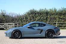 Porsche 718 Cayman 2.0 2.0 2dr Coupe Manual Petrol