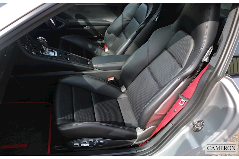 Porsche 911 991 Carrera 4 S Gen 2 PDK Coupe 3.0 2dr Coupe Automatic Petrol