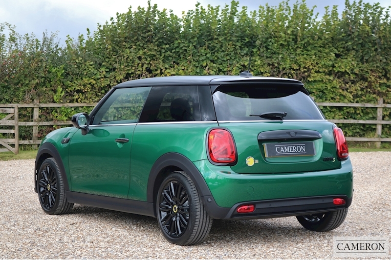 MINI 32.6kWh Level 3 Hatchback 3dr Electric Auto (184 ps)