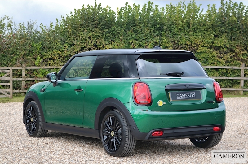 MINI 32.6kWh Level 3 Hatchback 3dr Electric Auto (184 ps)