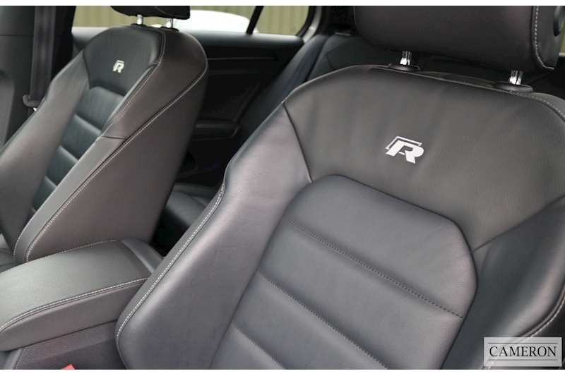 Volkswagen 2.0 TSI BlueMotion Tech R Hatchback 5dr Petrol DSG 4MOTION (159 g/km, 296 bhp)