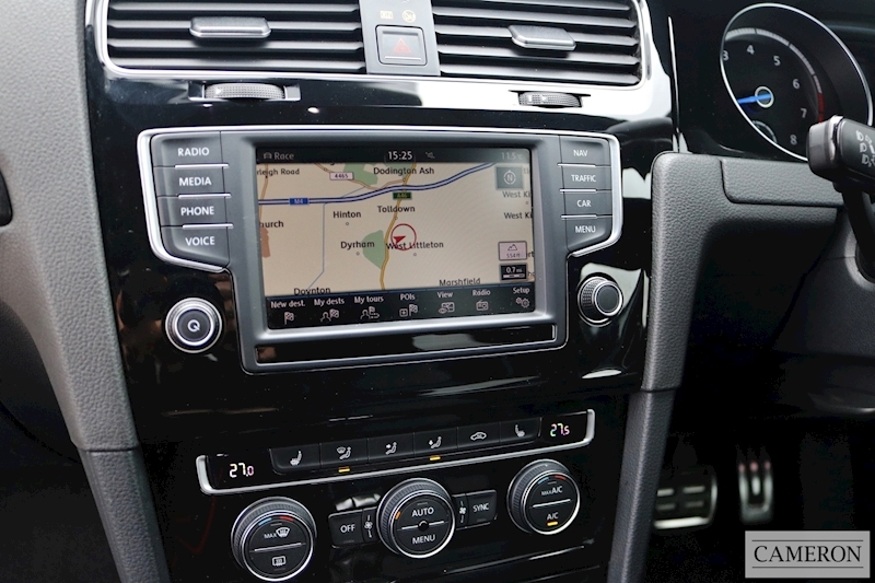 Volkswagen 2.0 TSI BlueMotion Tech R Hatchback 5dr Petrol DSG 4MOTION (159 g/km, 296 bhp)