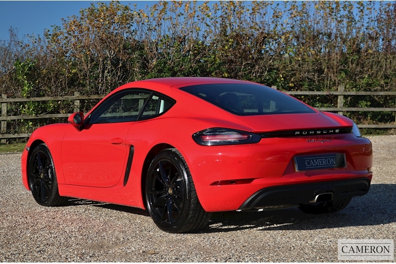 Porsche 718 Cayman 2.0 Manual