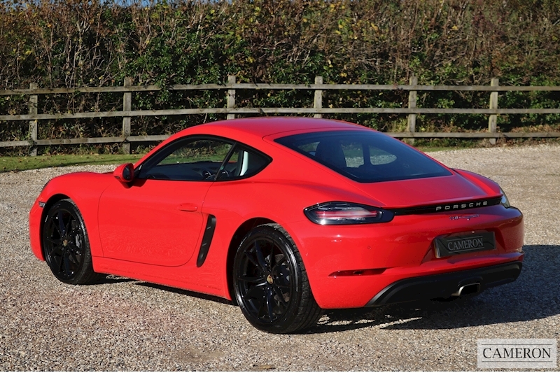 Porsche 718 Cayman 2.0 Manual