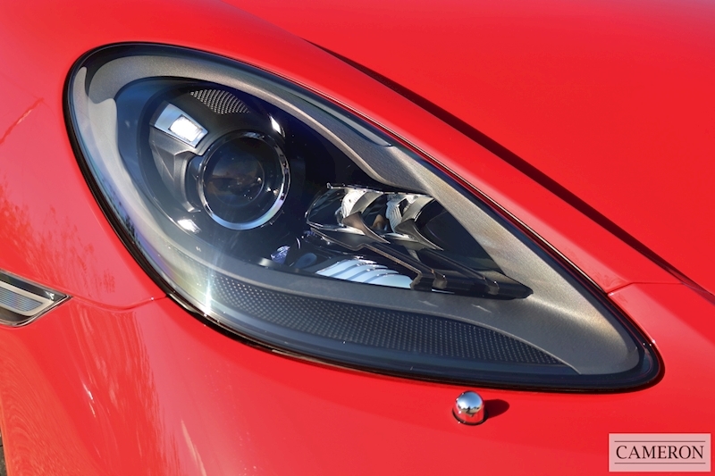 Porsche 718 Cayman 2.0 Manual