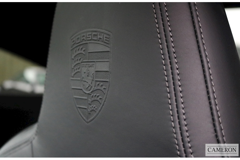 Porsche 911 992 Carrera 4 S PDK Coupe 3.0 2dr Coupe Automatic Petrol