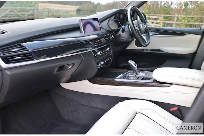 BMW 3.0 M50d SUV 5dr Diesel Auto xDrive (s/s) (381 ps)