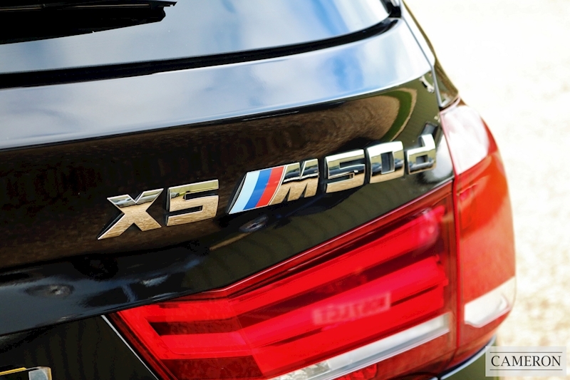 BMW 3.0 M50d SUV 5dr Diesel Auto xDrive (s/s) (381 ps)