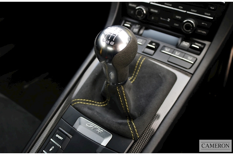 Porsche 3.8 981 GT4 Coupe 2dr Petrol Manual (s/s) (238 g/km, 380 bhp)