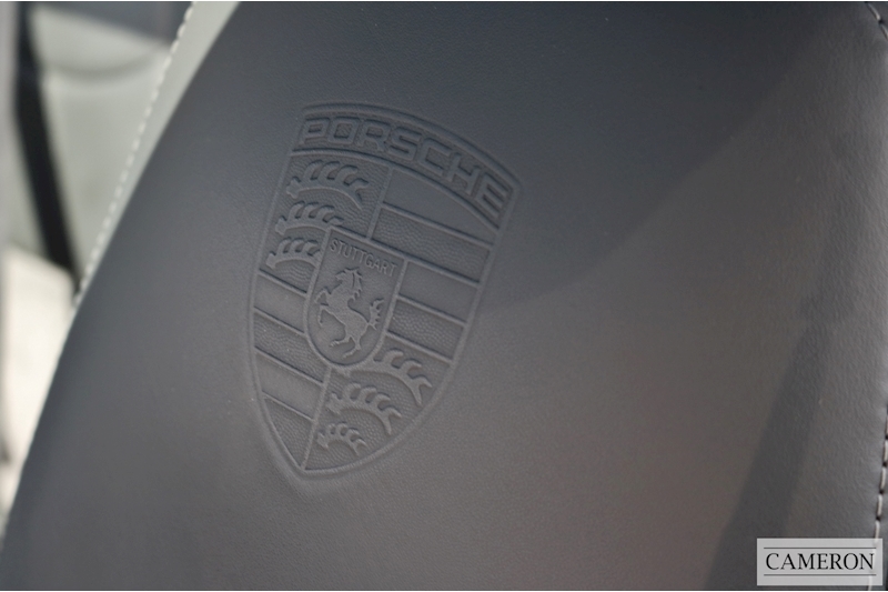 Porsche 911 997 4S Targa Tiptronic 'S' 3.8 2dr Convertible Automatic Petrol