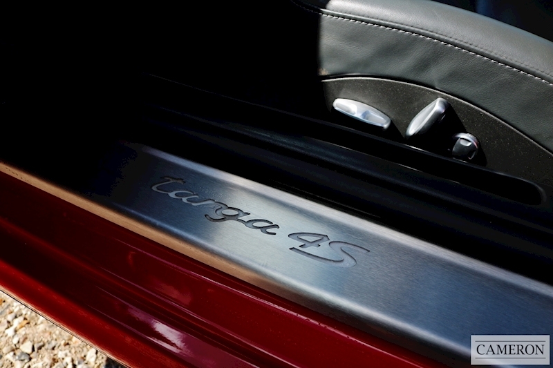 Porsche 911 997 4S Targa Tiptronic 'S' 3.8 2dr Convertible Automatic Petrol