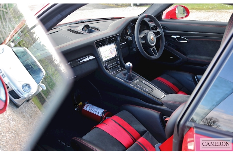 Porsche 911 991 GT3 Gen 2 Clubsport 4.0 2dr Coupe Manual Petrol