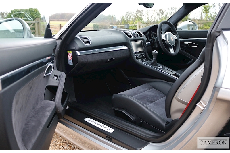 Porsche Cayman 981 3.4 GTS 3.4 Coupe Manual Petrol