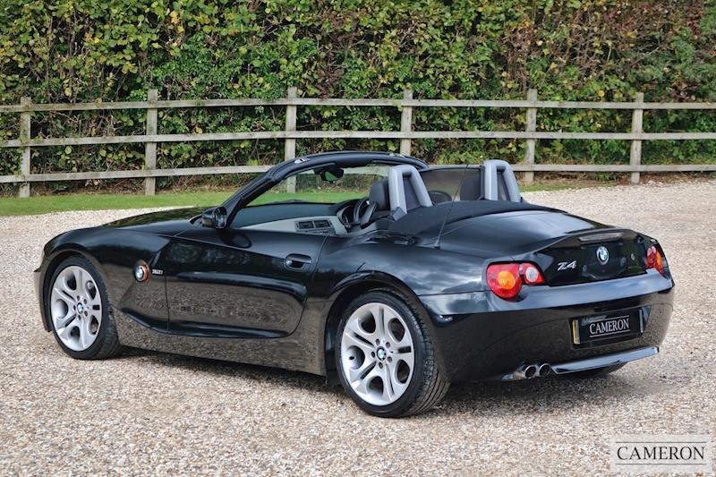 BMW Z4 3.0i SE Roadster 3.0 2dr Convertible Petrol