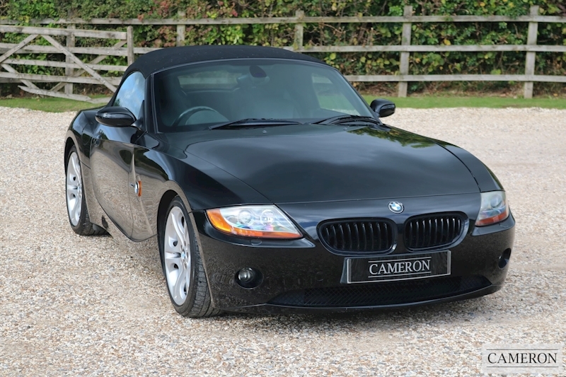 BMW Z4 3.0i SE Roadster 3.0 2dr Convertible Petrol