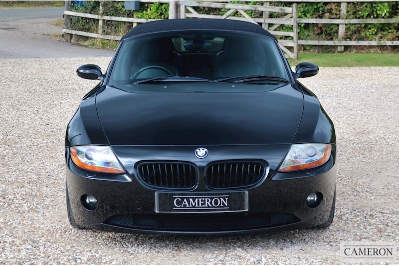 BMW Z4 3.0i SE Roadster 3.0 2dr Convertible Petrol