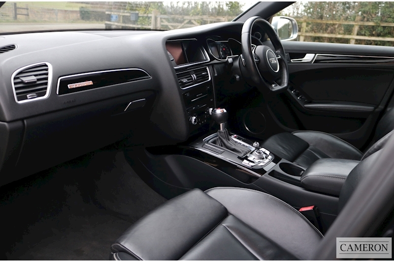 Audi RS4 Avant 4.2 FSI V8 4.2 5dr Estate Automatic Petrol