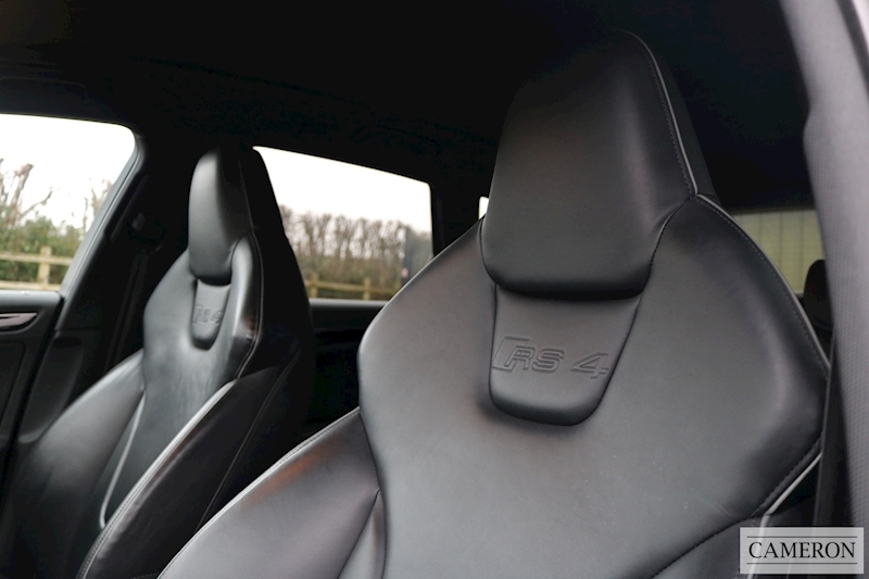 Audi RS4 Avant 4.2 FSI V8 4.2 5dr Estate Automatic Petrol