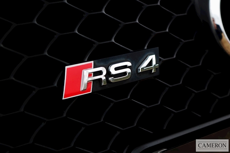 Audi RS4 Avant 4.2 FSI V8 4.2 5dr Estate Automatic Petrol