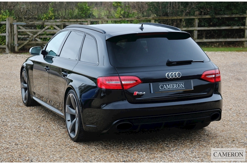Audi RS4 Avant 4.2 FSI V8 4.2 5dr Estate Automatic Petrol