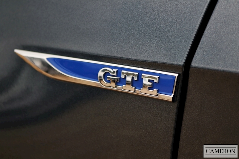 Volkswagen 1.4 TSI 8.7kWh GTE Advance Hatchback 5dr Petrol Plug-in Hybrid DSG (s/s) (204 ps)