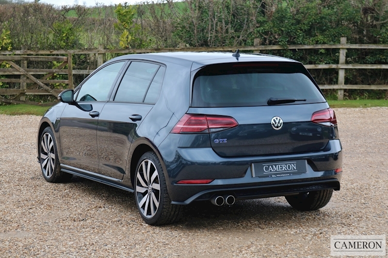 Volkswagen 1.4 TSI 8.7kWh GTE Advance Hatchback 5dr Petrol Plug-in Hybrid DSG (s/s) (204 ps)