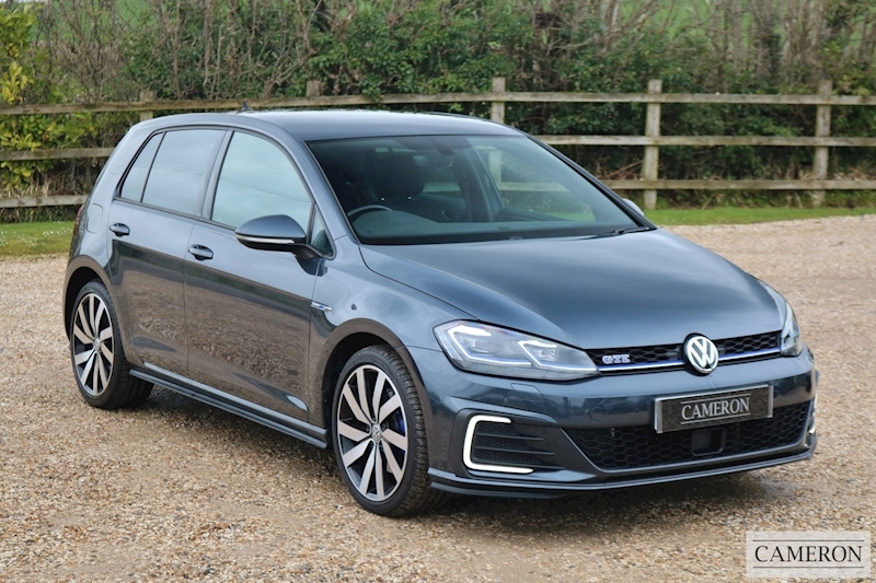 Volkswagen 1.4 TSI 8.7kWh GTE Advance Hatchback 5dr Petrol Plug-in Hybrid DSG (s/s) (204 ps)