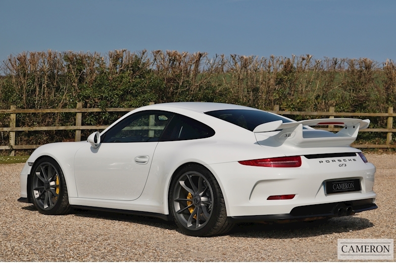 Porsche 911 991 GT3 Clubsport 3.8 2dr Coupe Automatic Petrol