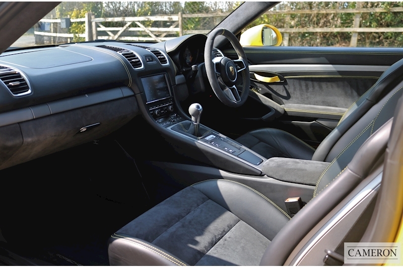 Porsche 3.8 981 GT4 Coupe 2dr Petrol Manual (s/s) (238 g/km, 380 bhp)