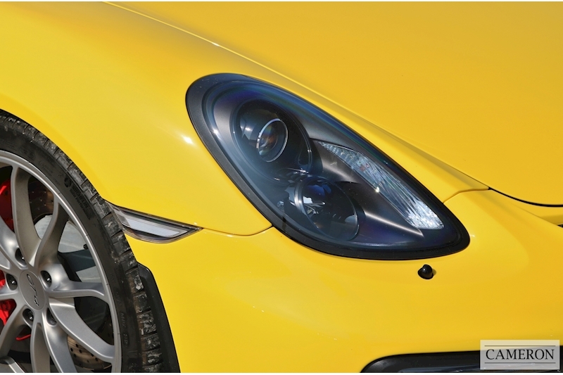 Porsche 3.8 981 GT4 Coupe 2dr Petrol Manual (s/s) (238 g/km, 380 bhp)