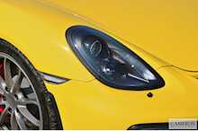 Porsche 3.8 981 GT4 Coupe 2dr Petrol Manual (s/s) (238 g/km, 380 bhp)