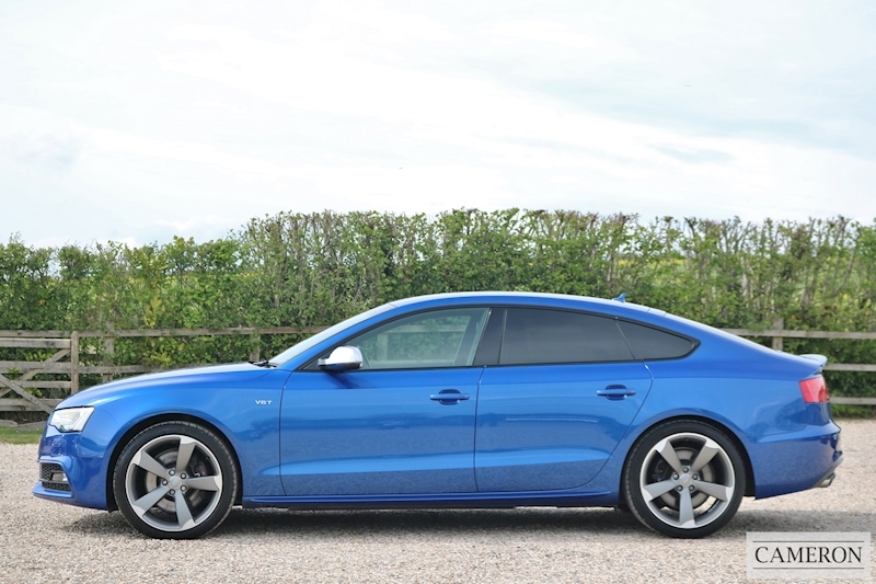 Audi 3.0 TFSI V6 Black Edition Sportback 5dr Petrol S Tronic quattro (s/s) (184 g/km, 328 bhp)
