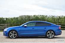 Audi 3.0 TFSI V6 Black Edition Sportback 5dr Petrol S Tronic quattro (s/s) (184 g/km, 328 bhp)